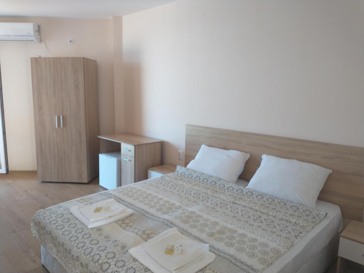 Aura Family Hotel Ravda Luaran gambar